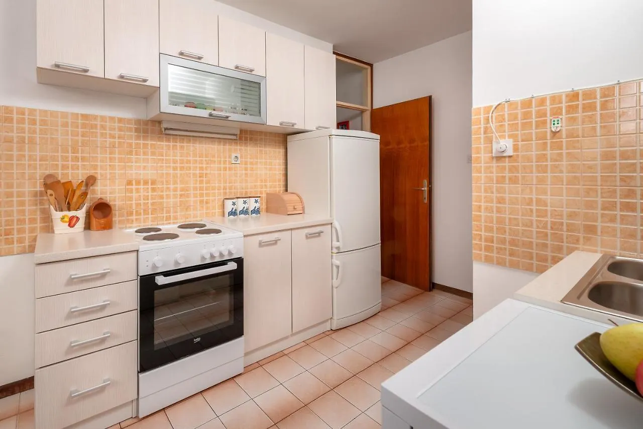 Blue Vision Apartment Split