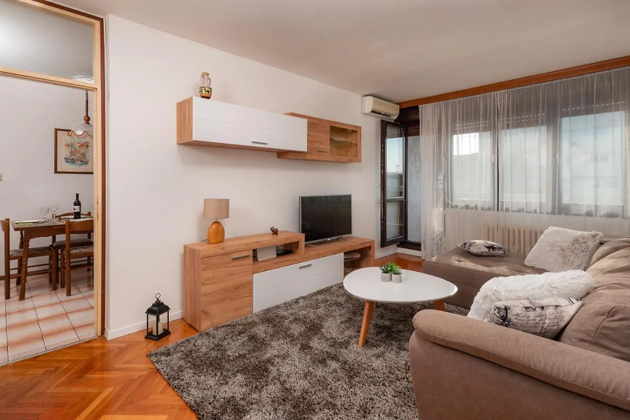 Blue Vision Apartment Split 0*,