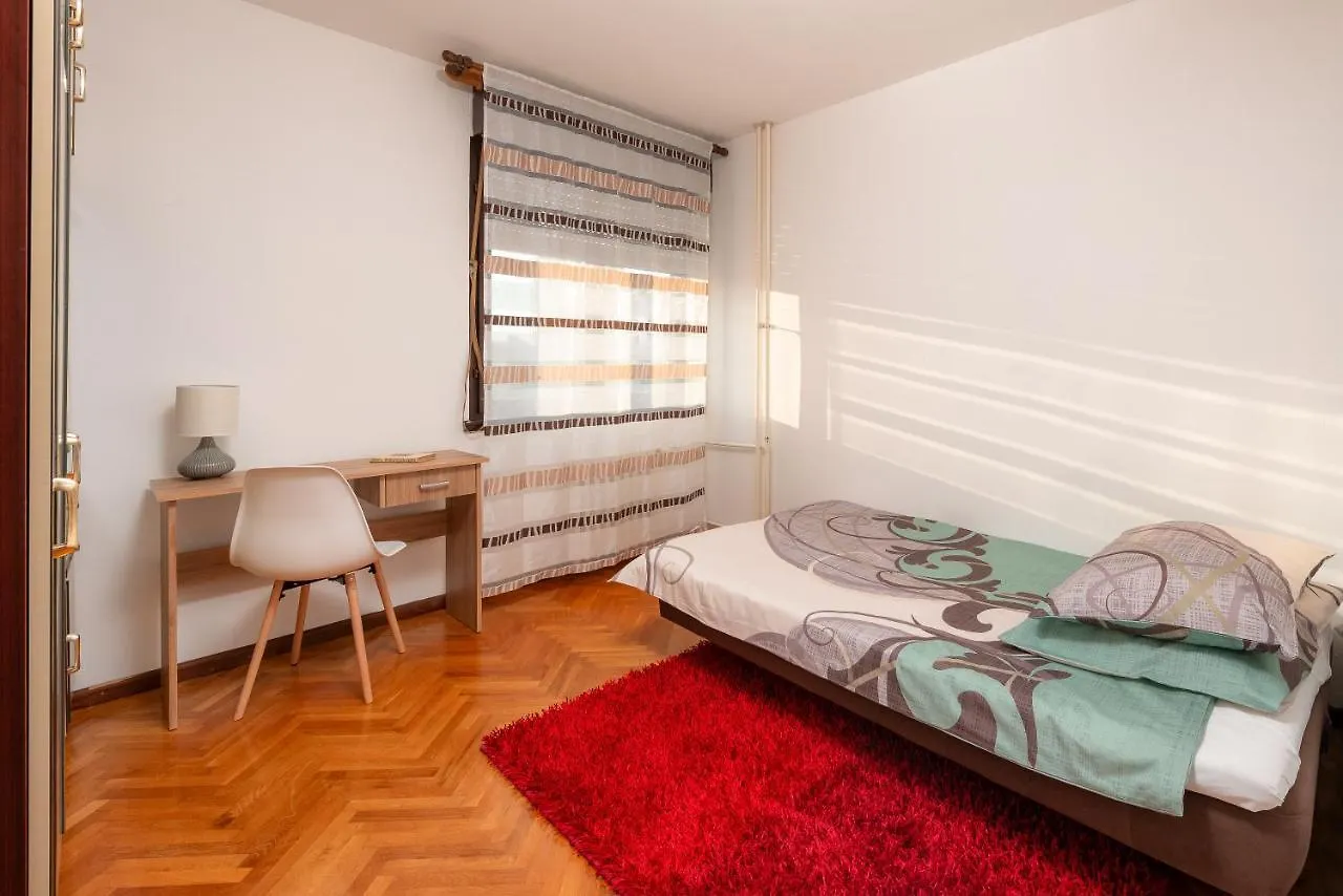 Blue Vision Apartment Split
