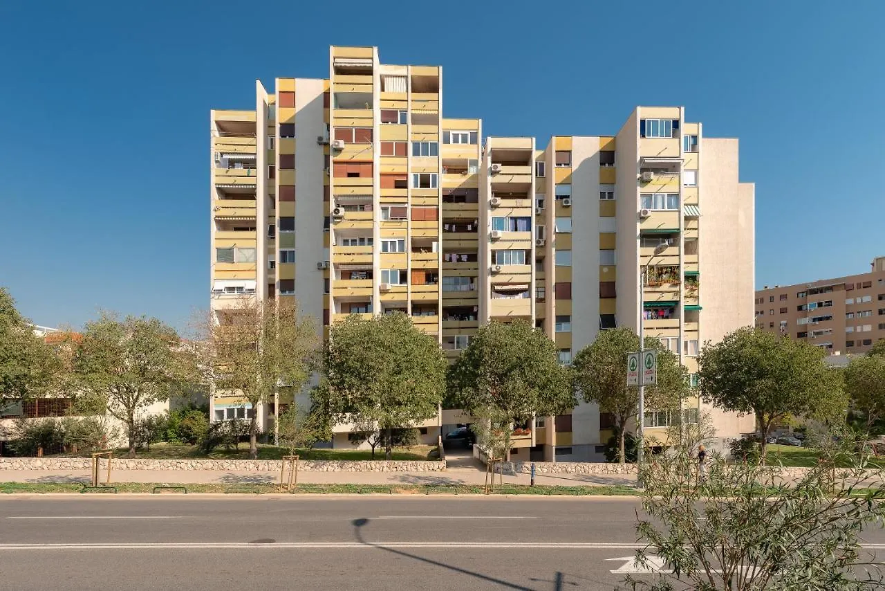 Blue Vision Apartment Split